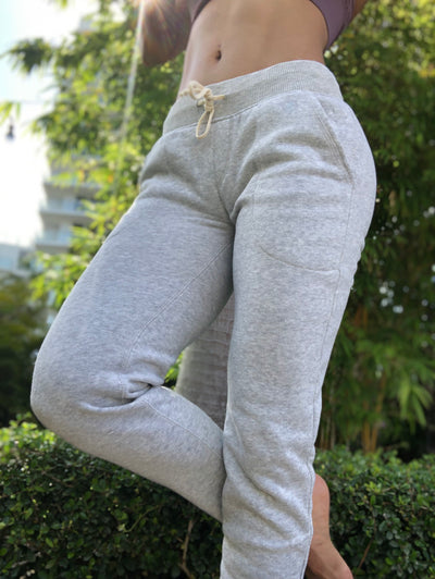 Scrunch Booty Joggers Light Gray - ABS2B FITNESS APPAREL