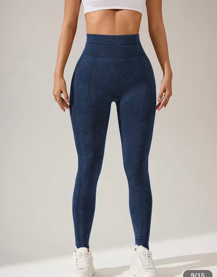 The Contour Pocket Seamless