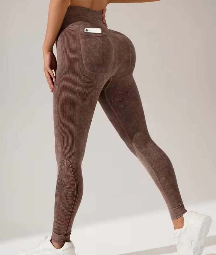 The Contour Pocket Seamless